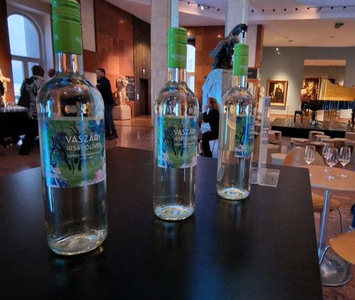 Sokan boroztak Vaszary Jánossal szerda este a Várban