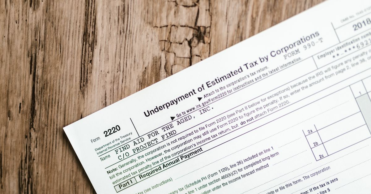 How to File UAE Corporate Tax Returns: 2026 Guide