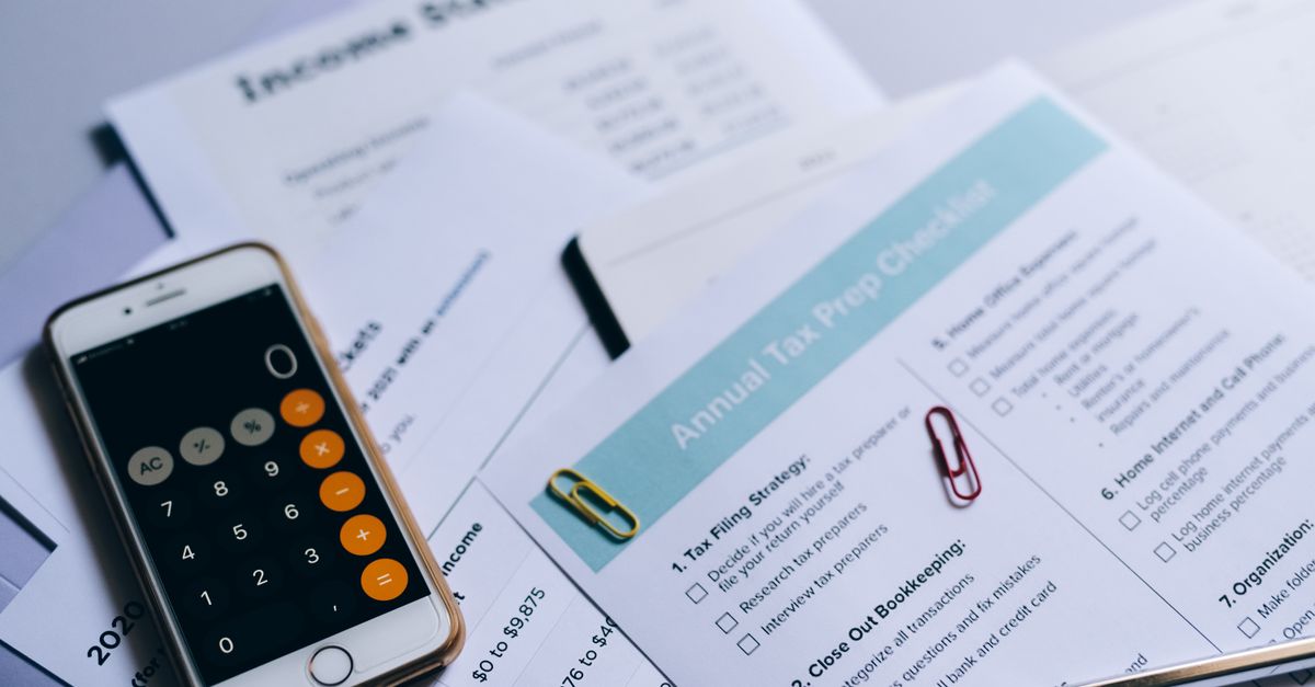 How to File an Amended Corporate Tax Return in the UAE (2026)