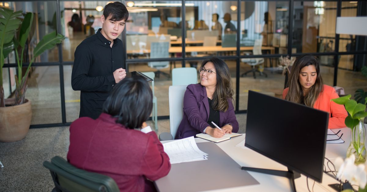 Best Payroll Outsourcing Services in the UAE
