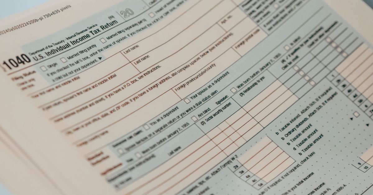UAE Corporate Tax Registration: Deadlines and Documents