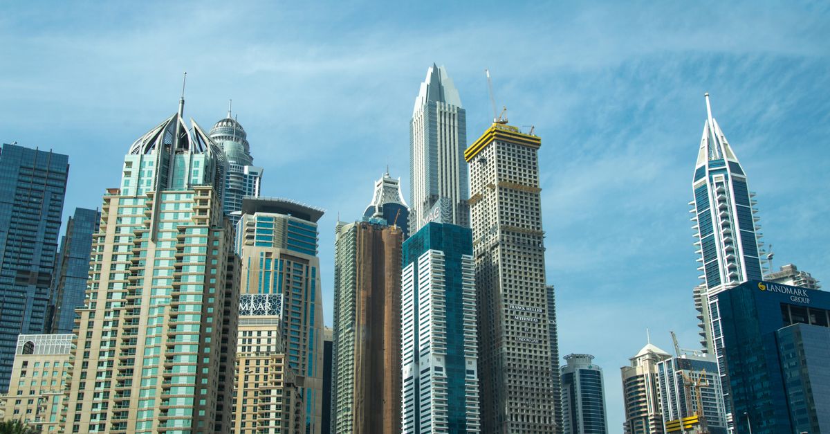 Guide to Renewing Your Business Registration with Dubai Customs