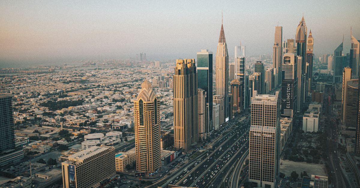 Best UAE Free Zones for Startups: SAIF Zone & Beyond