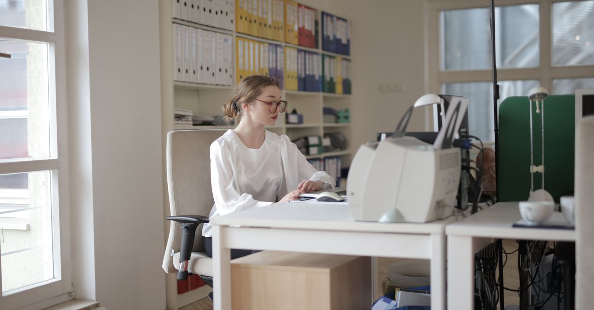 Bookkeeping for Logistics and Freight Companies in the UAE (2026)