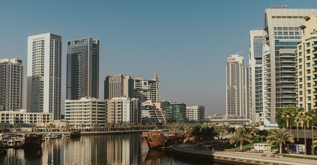 Do I Need a Business License? A Guide for UAE Founders