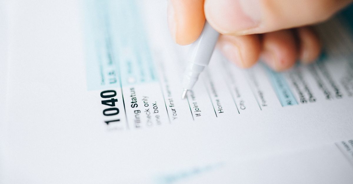 How to File Corporate Tax in the UAE: Steps, Deadlines & FTA Guide