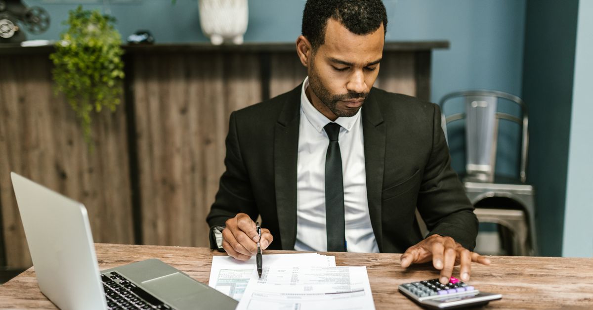 Best chartered accountants in the UAE for free zone companies