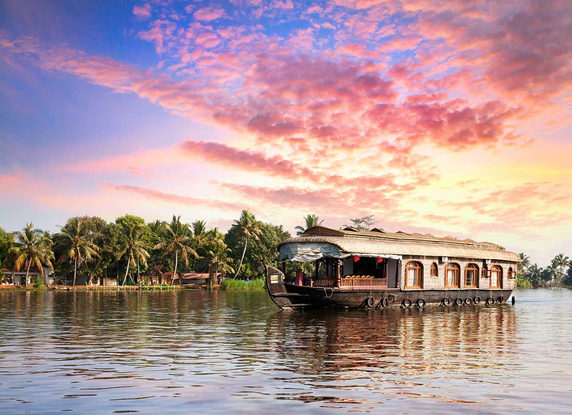 Authentic Luxury India River Cruises