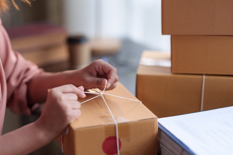 Transitioning from Self-Fulfilment to Third-Party Logistics