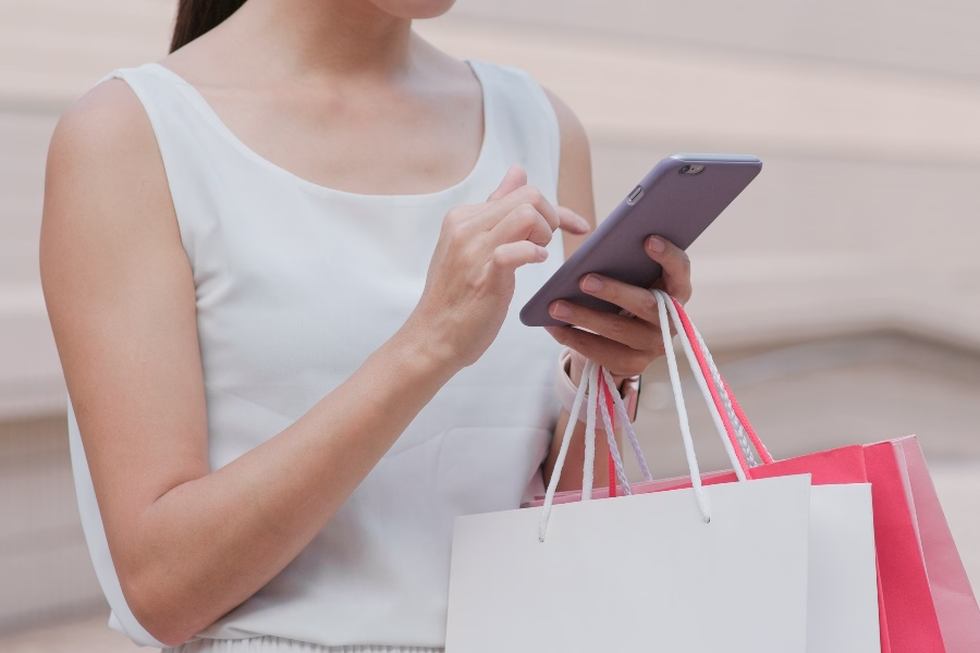 Increase average order value ecommerce with post-purchase upsells on the confirmation page.