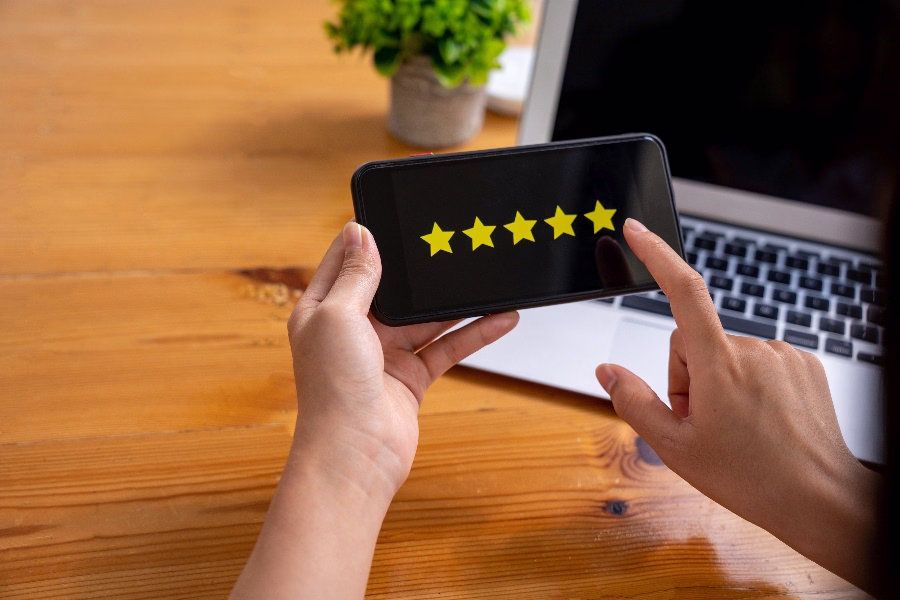 Increase average order value ecommerce using social proof next to upsell and cross-sell items.