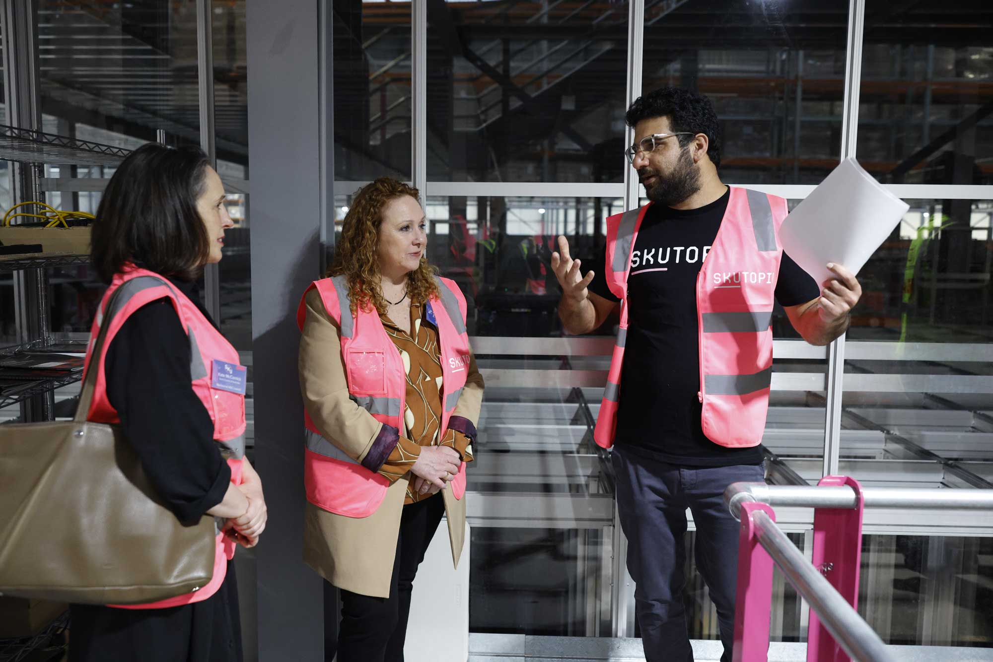 ROBOTICS NATIONAL DISTRIBUTION CENTRE 