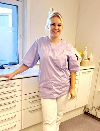 Tannrens med Airflow hos tannpleier!