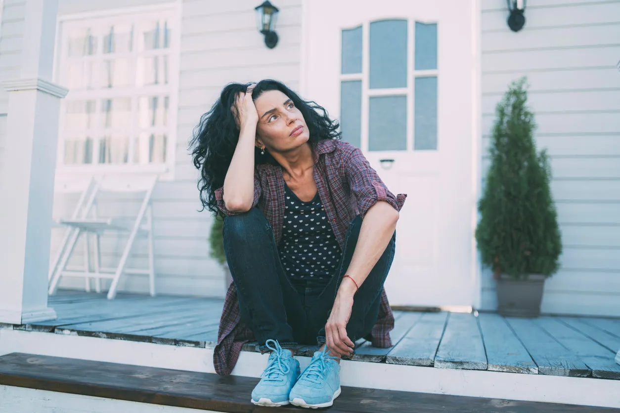 feeling alone and socially awkward