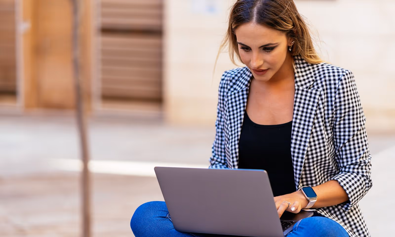 Blog post thumbnail: ABM Email Ideas for Executive Team - Professional executive team