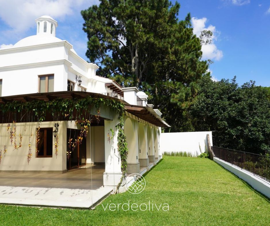 Casa en venta en condominio El Prado zona 10