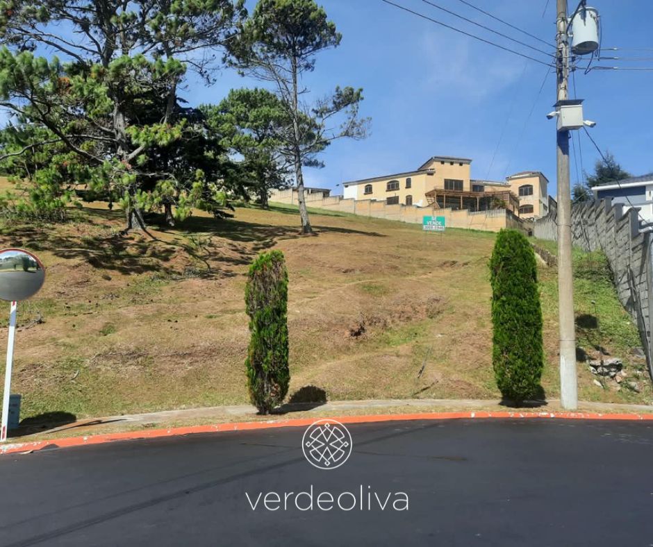 Terreno en venta en condominio Colinas de Andalucía, CAES km. 16.5