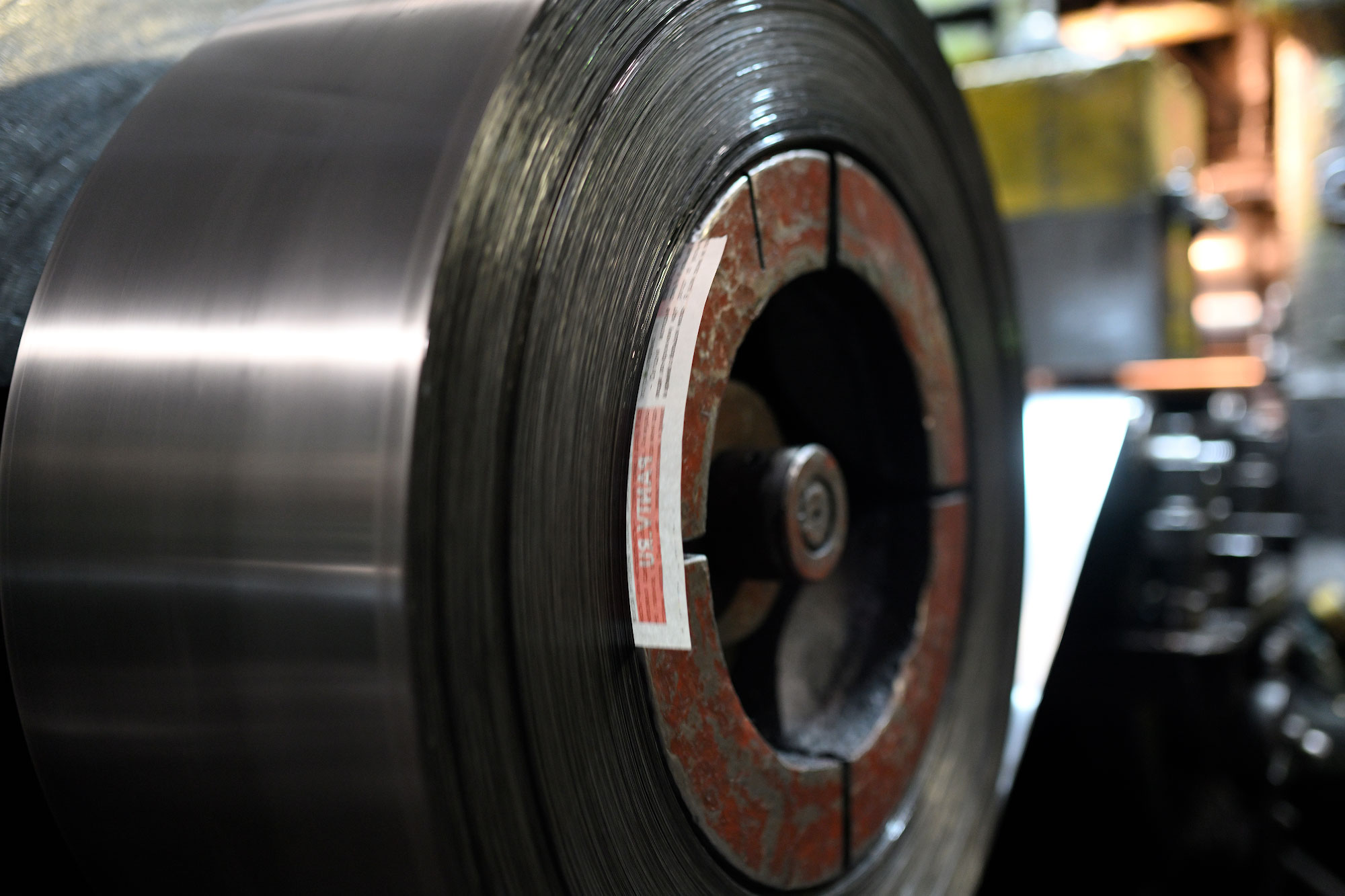 Жаростойкая лента из никелевого сплава ХН78Т (ЭИ435) для высокотемпературного промышленного оборудования.