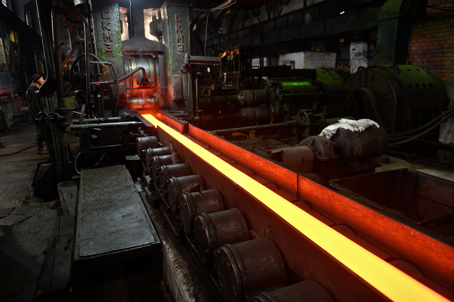 Лента нихромовая и фехралевая ГОСТ 12766.2-90 для нагревательных элементов в рулонах.