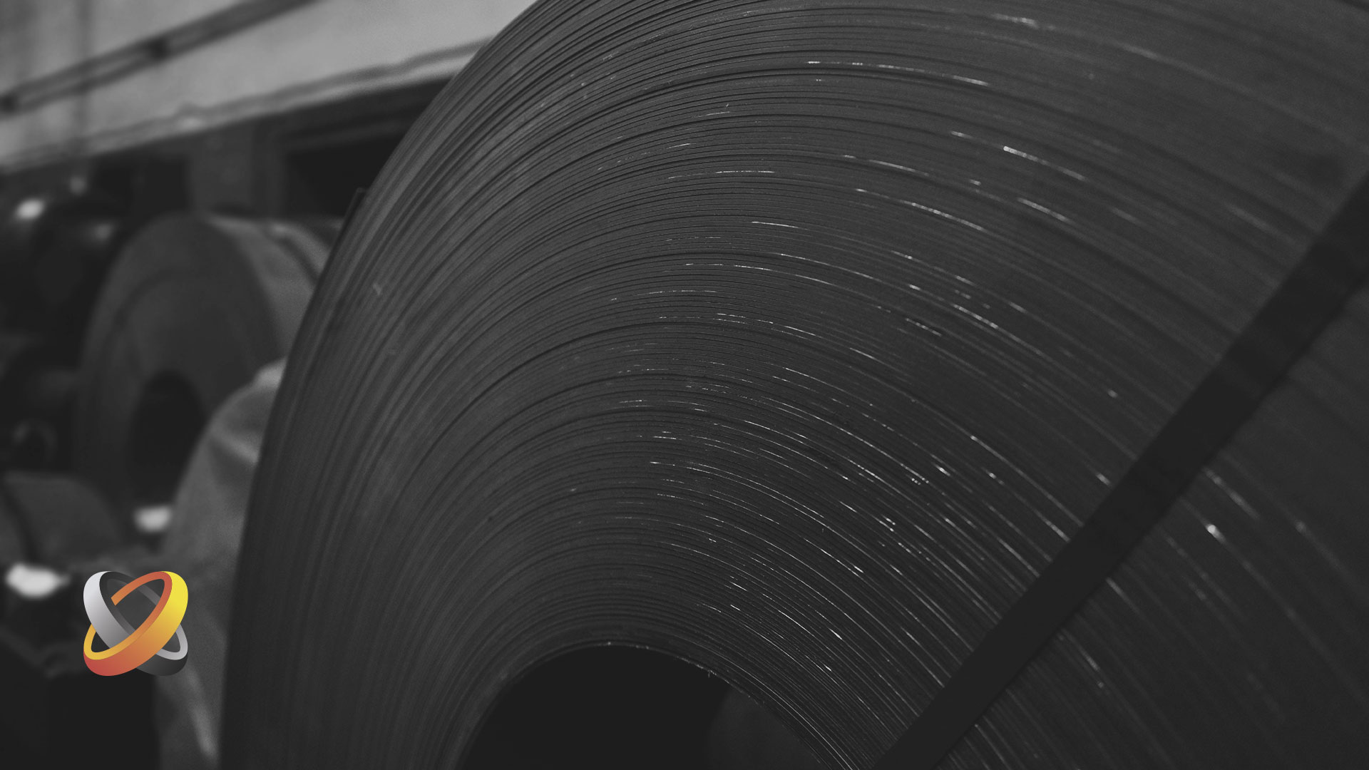 Лента и пруток из жаропрочного никелевого сплава Inconel 625 (Инконель 625) на производстве.