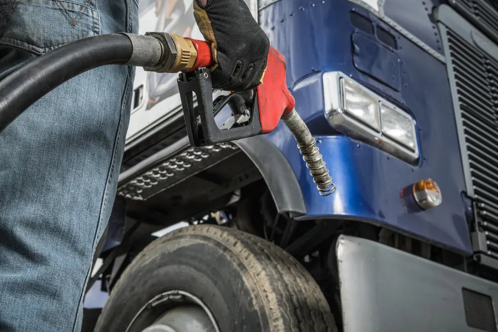 Do Truck Drivers Pay For Their Own Gas?