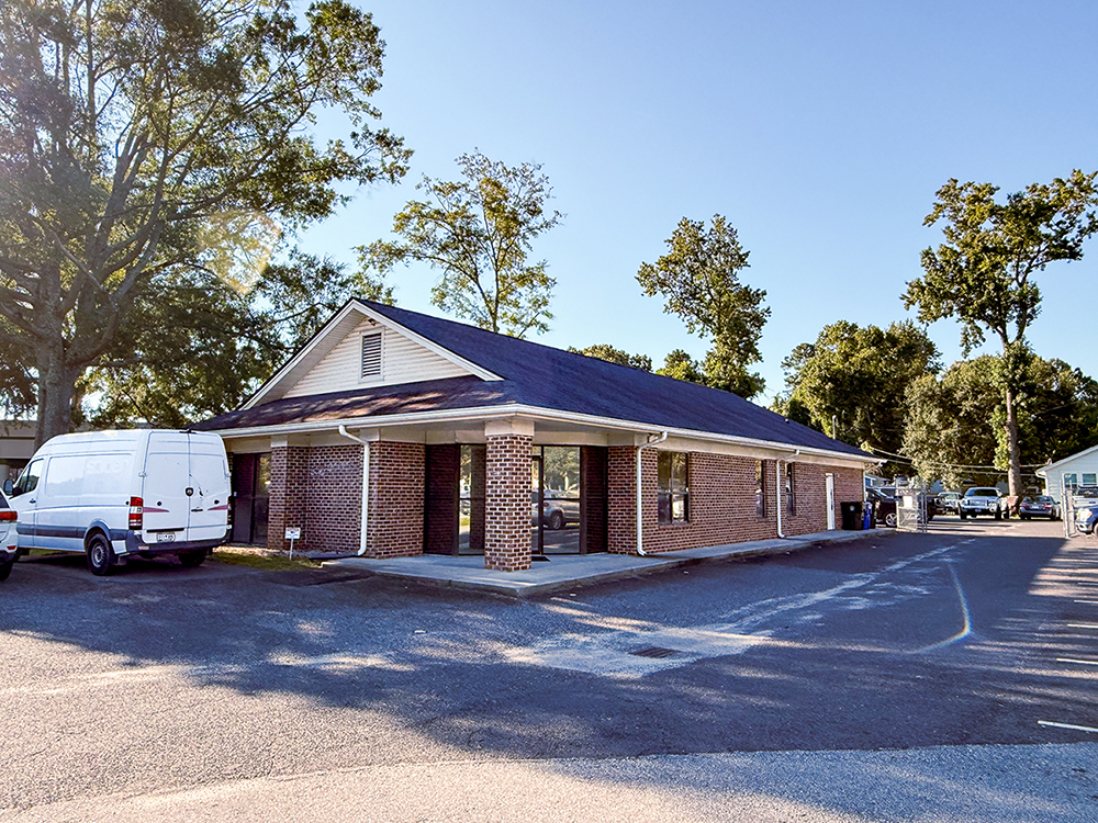 2413 Savannah Hwy