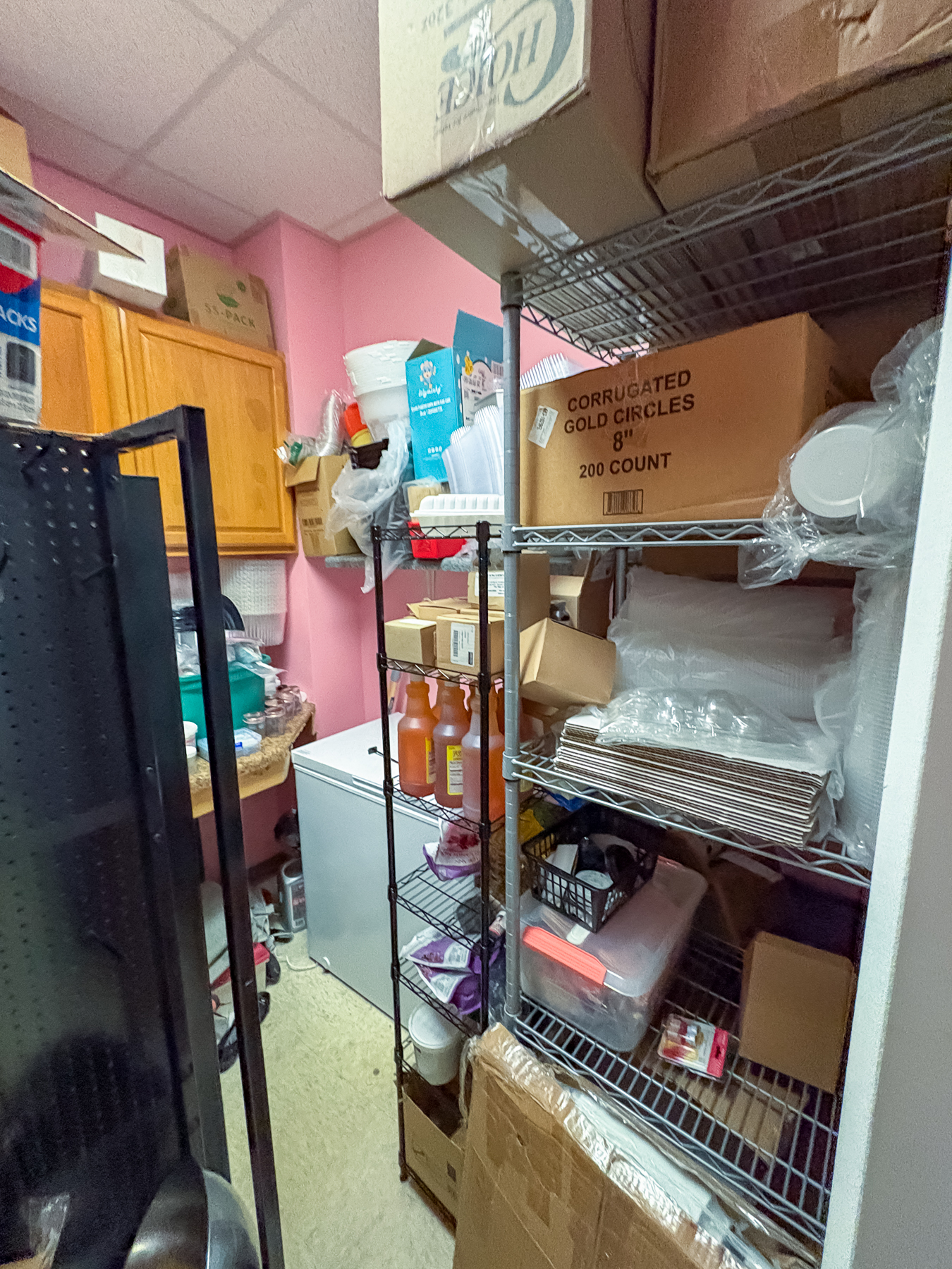 Displayed image from the thumbnail slider