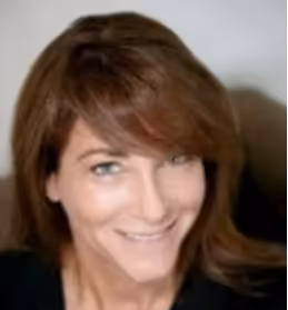 Headshot of CoBuy-certified™ Pro and Attorney Lyssa Paul.