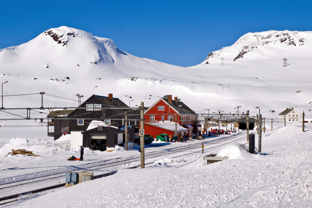 Finse train station