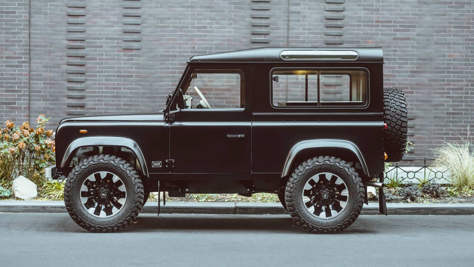 Brooklyn Coachworks - Custom Land Rover Defenders