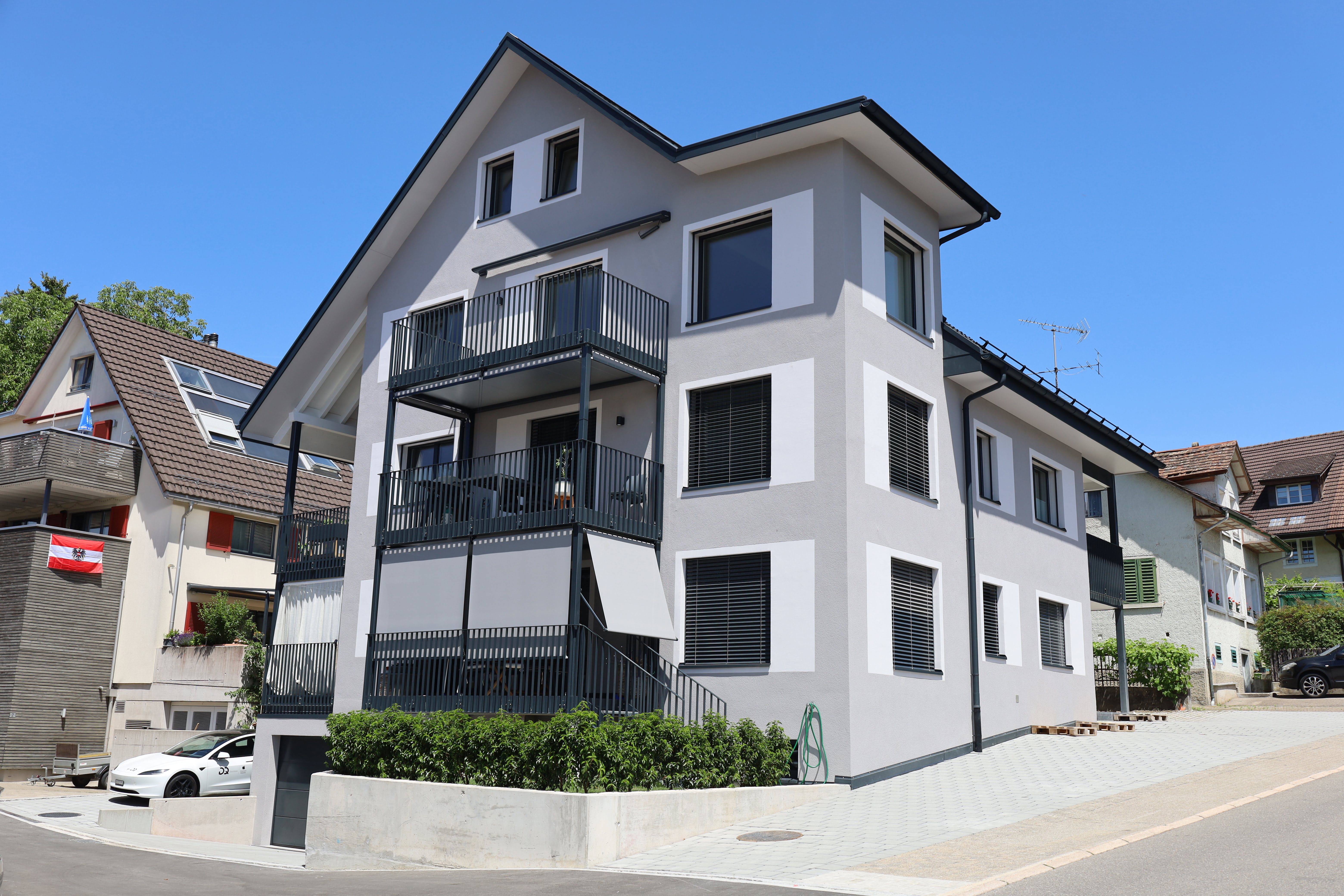2407 Heusbergstrasse 1,  8614 Bertschikon
