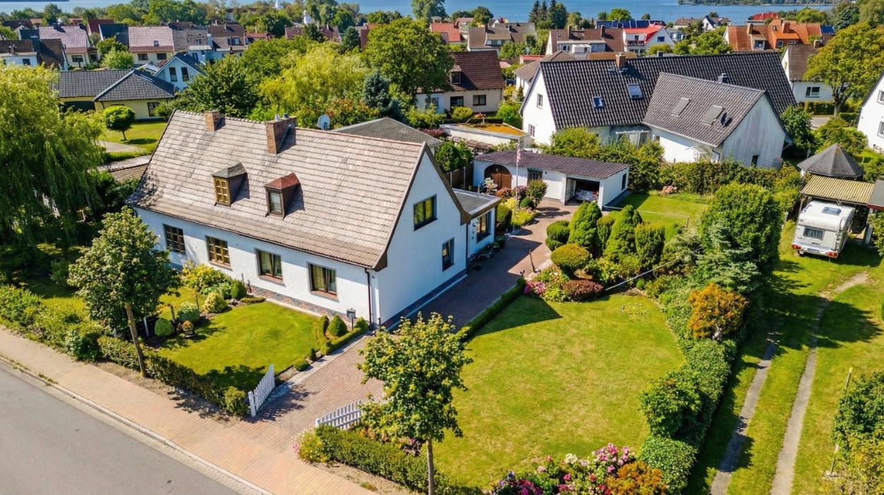 Gepflegte Doppelhaushälfte mit großzügigem Garten