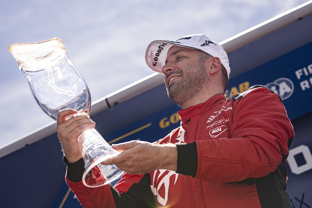 Goodyear FIA ETRC champion Kiss shines with Most Race 1 win
