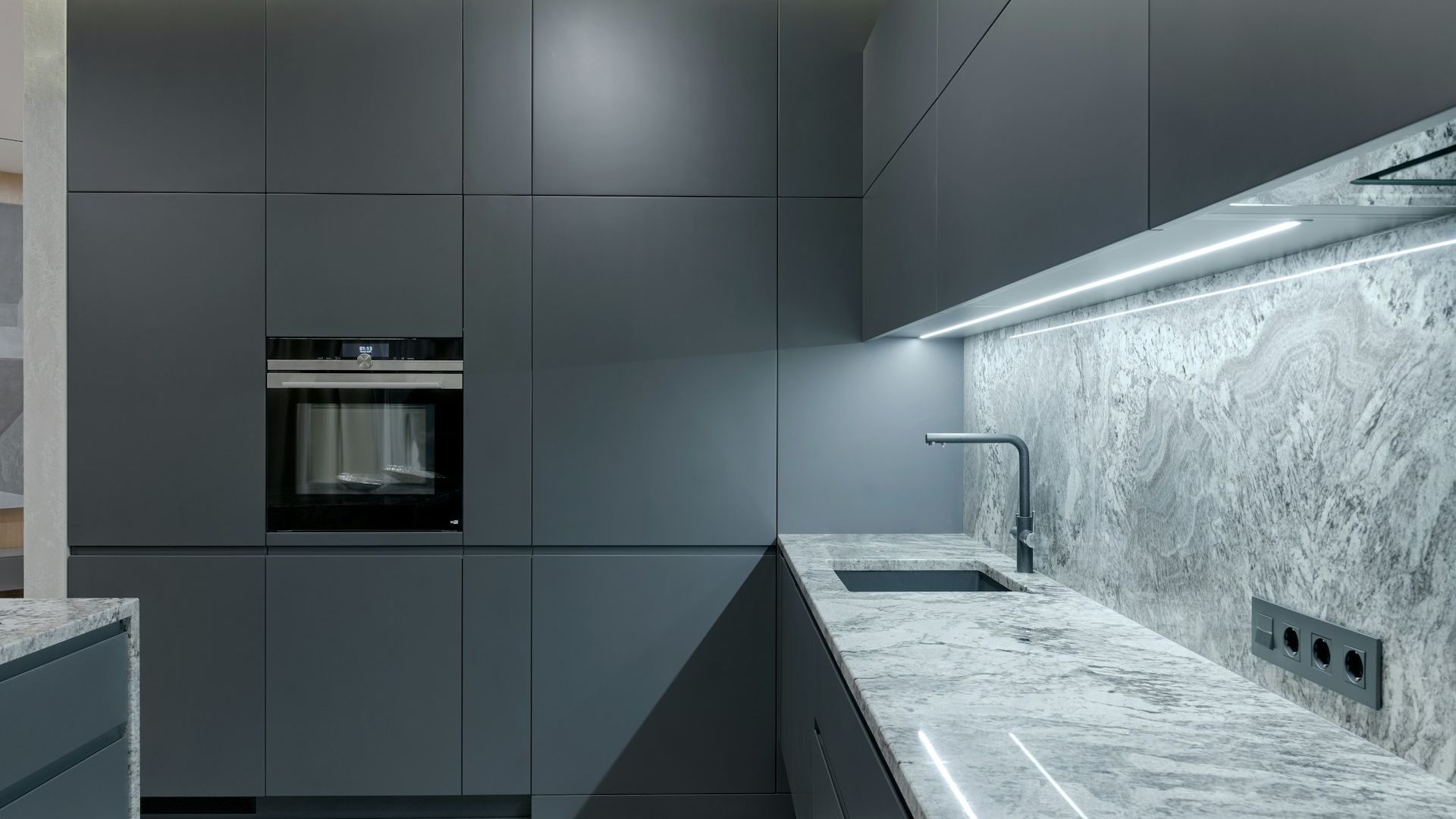 Quartz countertops cost guide: Factors, pricing, and ways to save