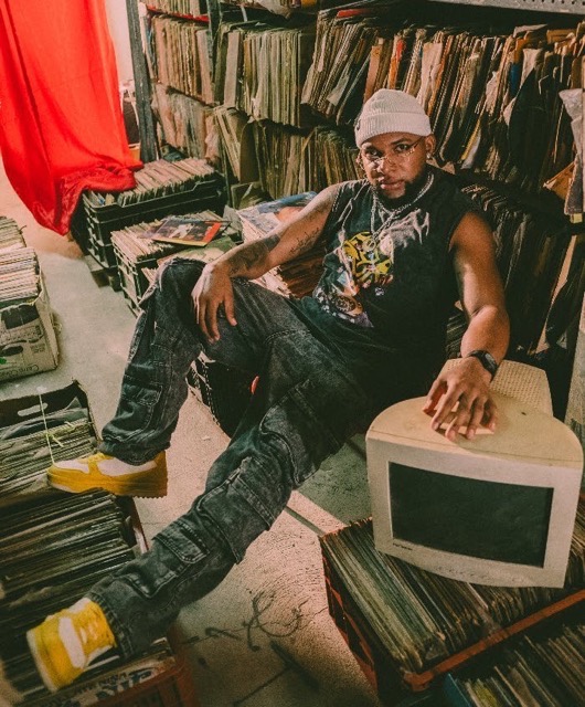 El Pepo Show Signs with Chosen Few Entertainment