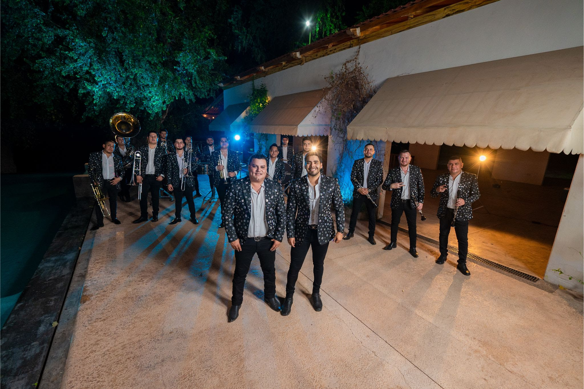 Banda Rancho Viejo ready to drop 'Solo Vivo Para Ti' – A universal love anthem.