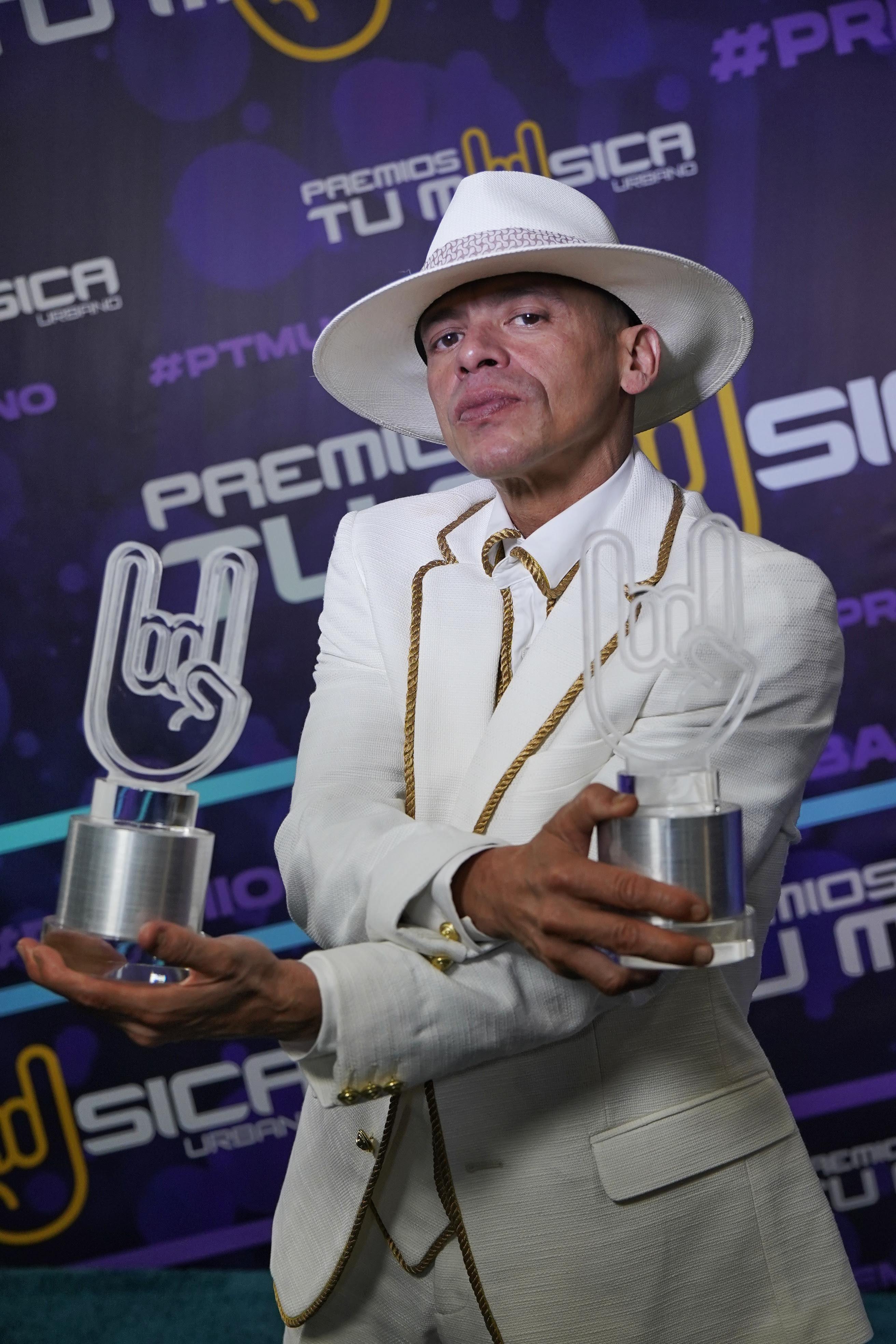 VICO C Shines Bright at Premios Tú Música Urbano 2023 // FAME Magazine.jpg