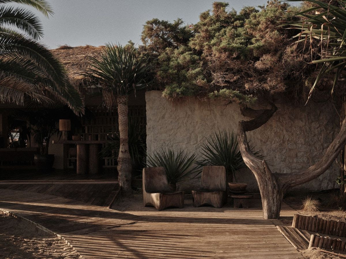 Ibiza Beachouse - Sun, Sound, Shore.