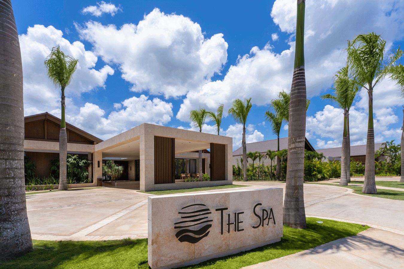 Unwind in Luxury: Casa de Campo's Exclusive Spa Retreat