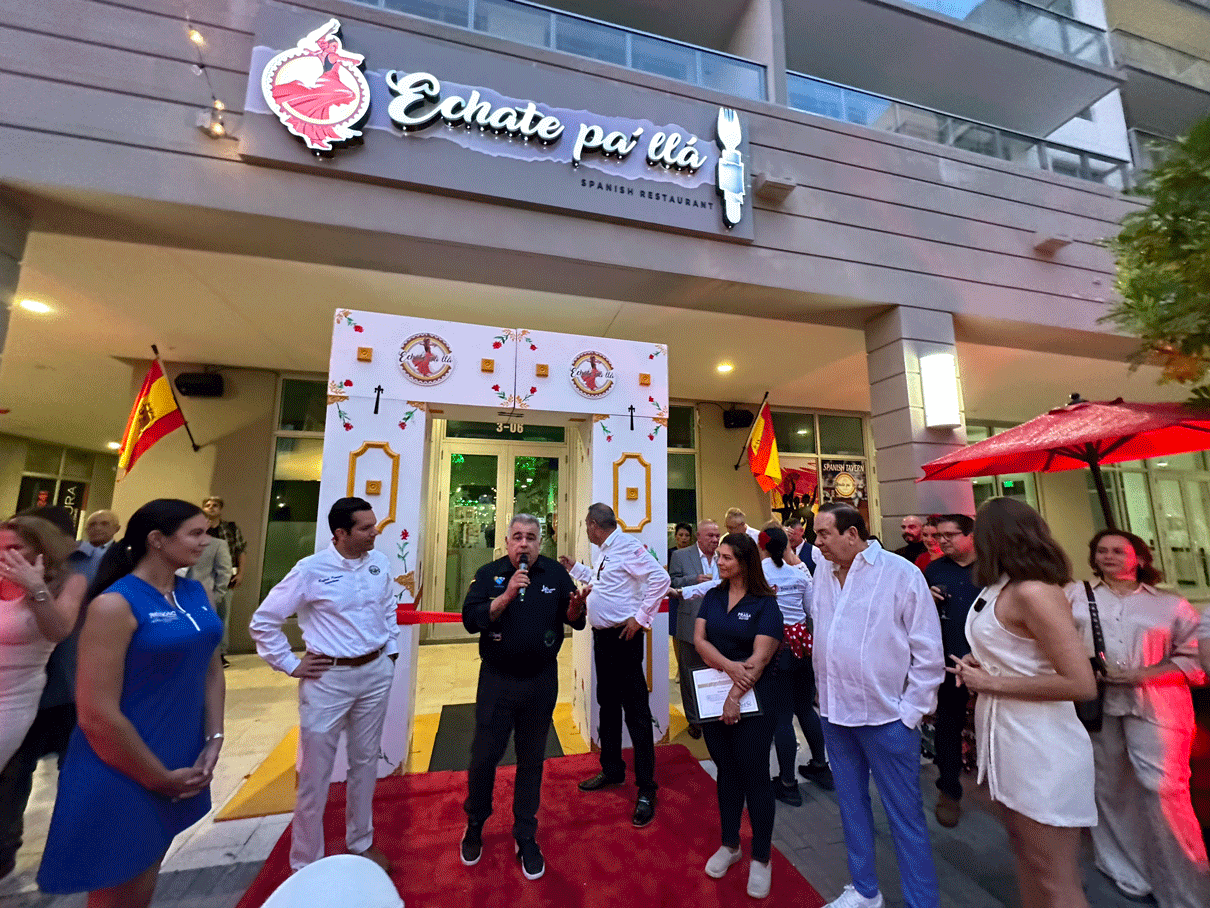 "Échate Pa' Llá" Celebrates 1st Anniversary with Spanish Flair