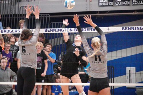 Badgers edge Gretna East in five-set thriller