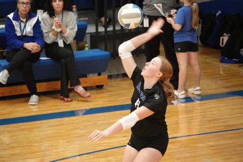 Badgers edge Gretna East in five-set thriller
