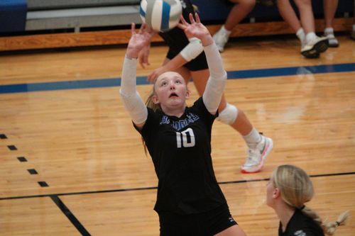 Badgers edge Gretna East in five-set thriller