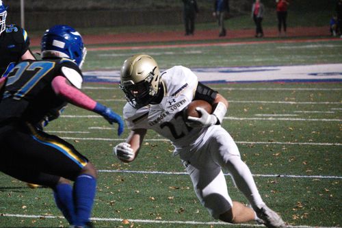 Storm shut down Vikings to win district crown