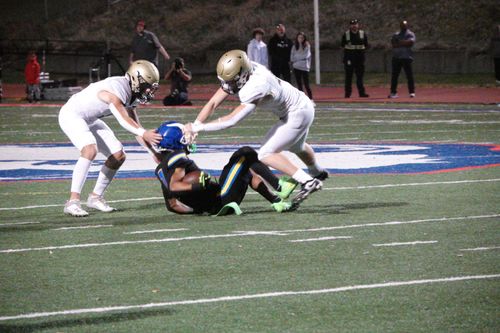 Storm shut down Vikings to win district crown