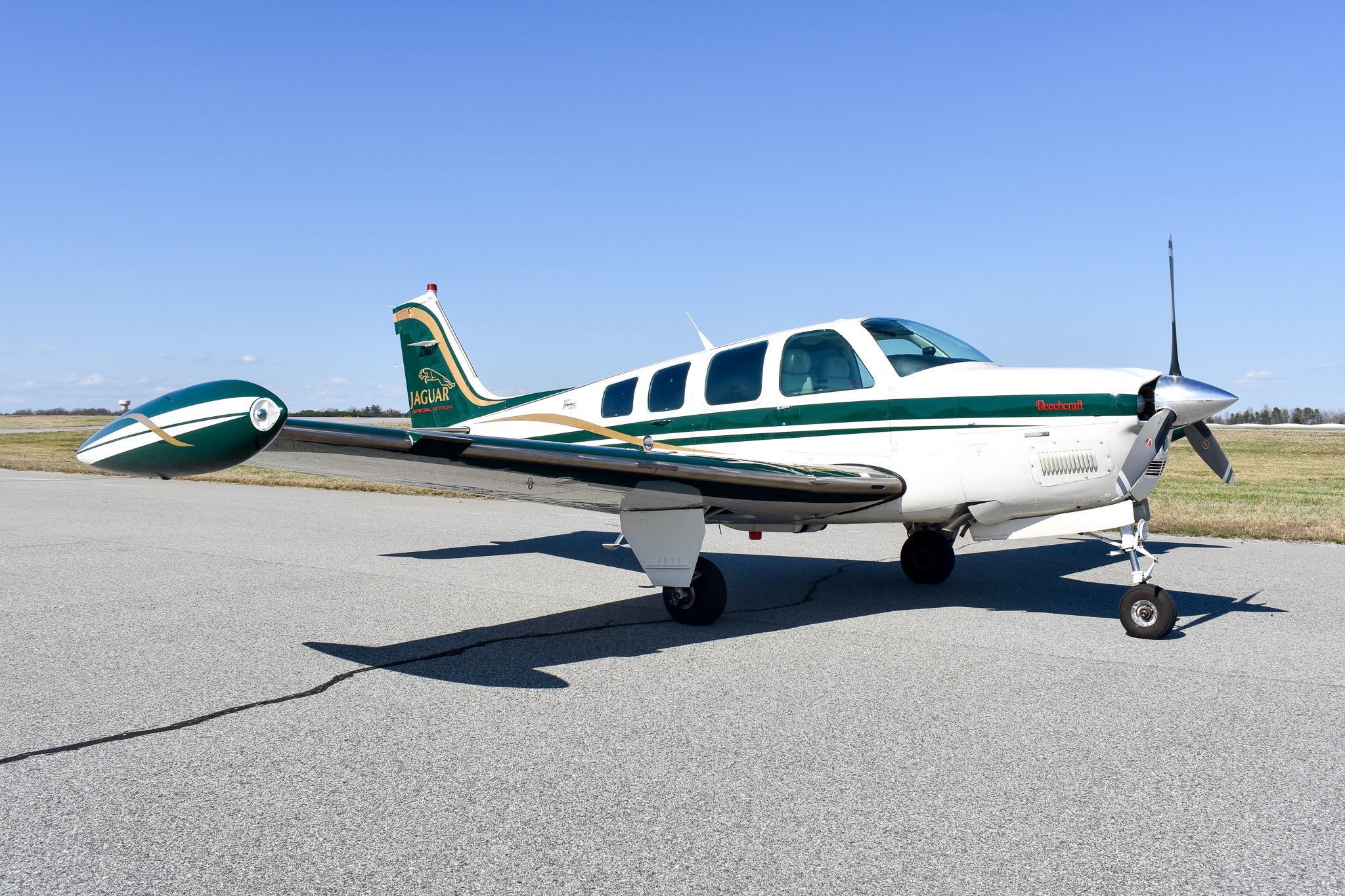 Beechcraft A36 Bonanza Jaguar Edition N825EC — source photo