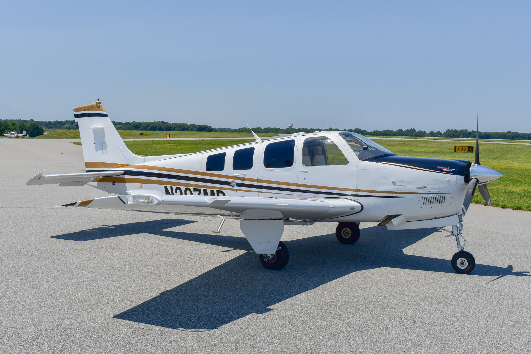Beechcraft G36 Bonanza N297MP — source photo 2