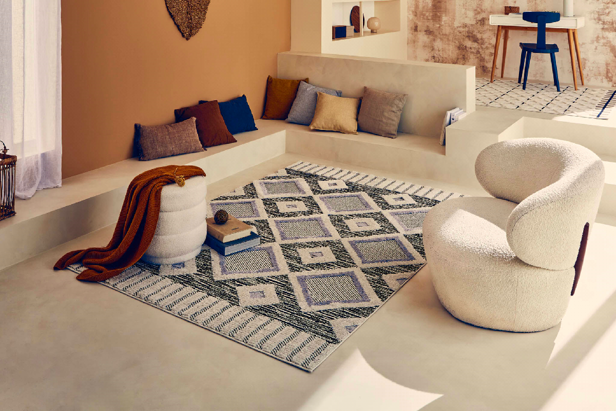 Nazar Rugs