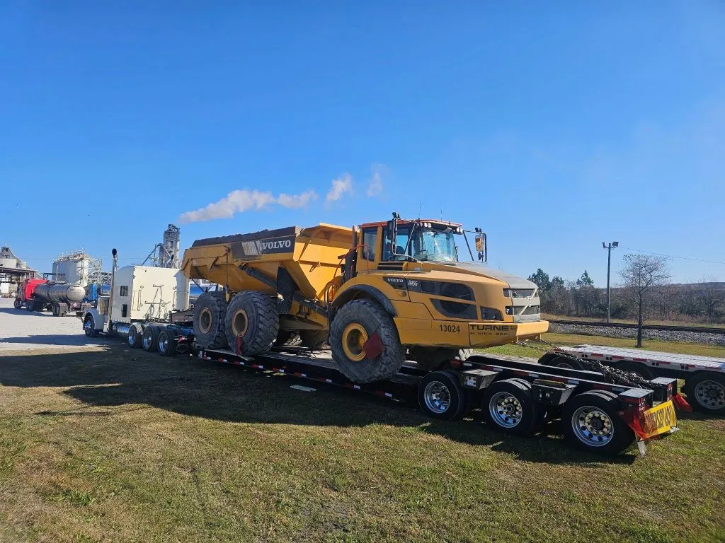 Volvo load yellow on truck