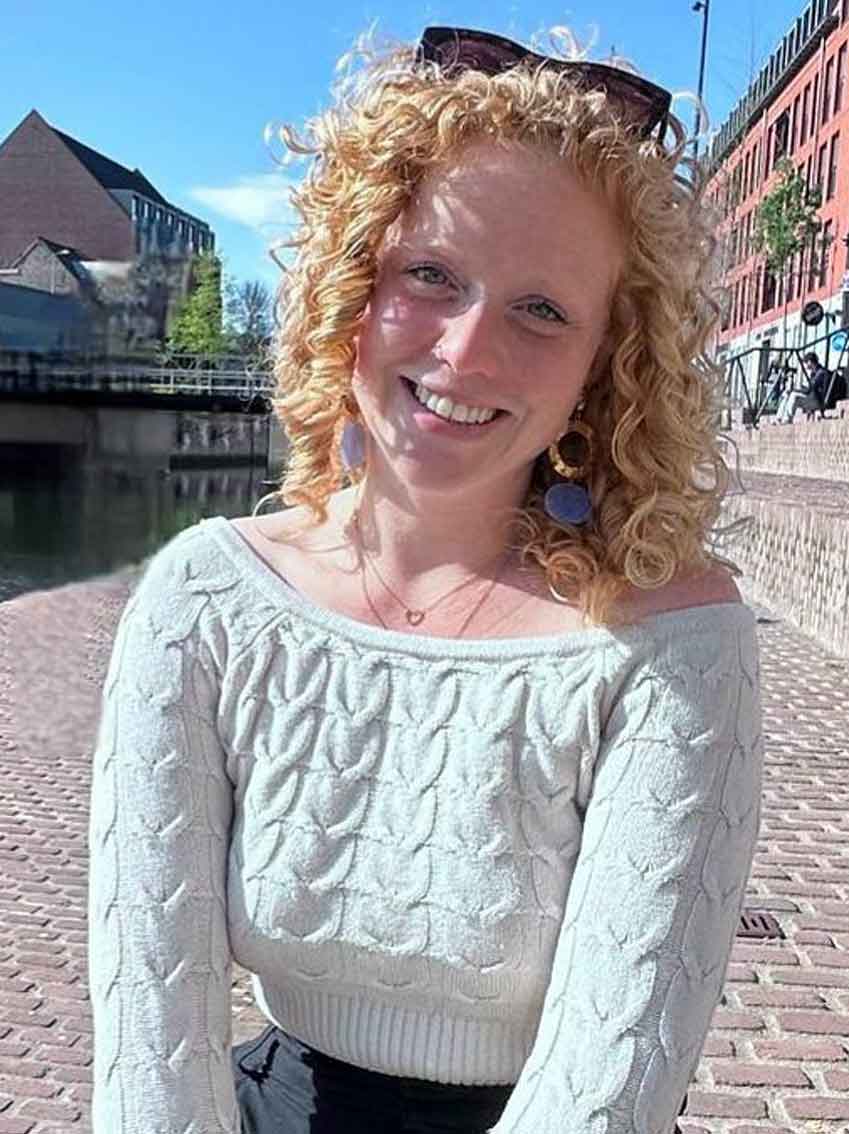 Veronica van Cases to Care